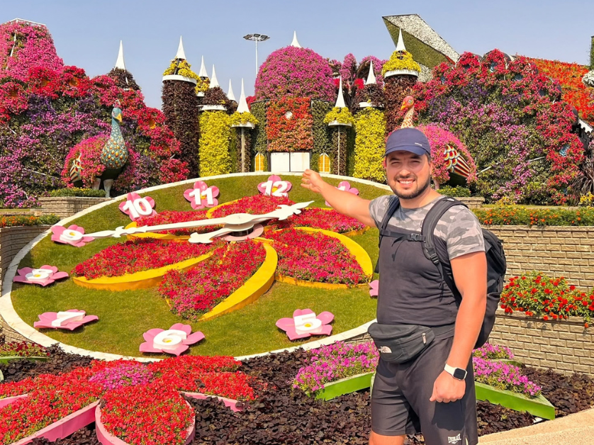 Travel Asian Cultures Specialist Smile Centrum Team