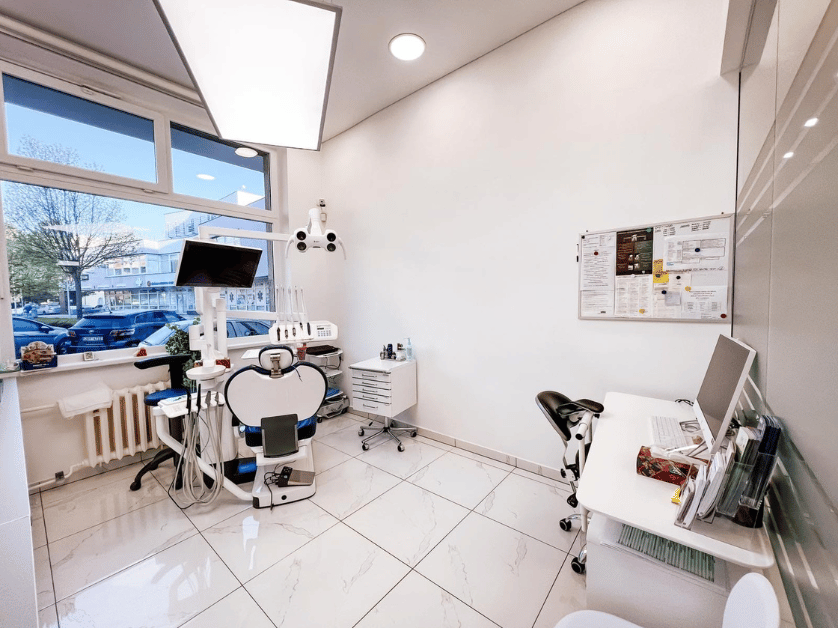 Smile Centrum Šumperka – Dental Treatment Room