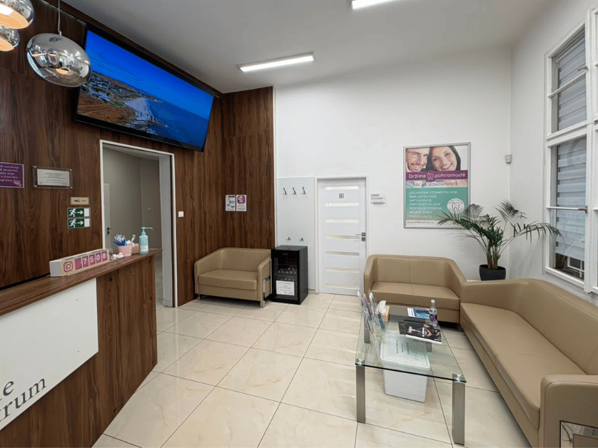 Smile Centrum Vinohrady – Waiting Area
